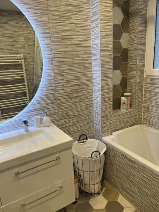 Appartement Cosy 6 Pers Noisy-le-Sec Esterno foto